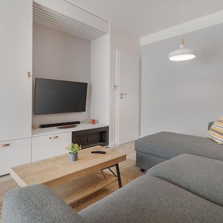 Apartamento Narnia Oradea Exterior foto